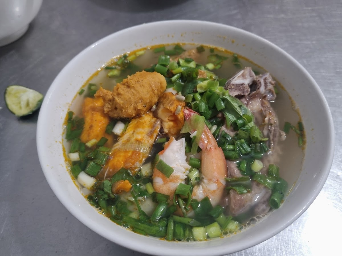 Bánh Canh Quán Thu — фото 2