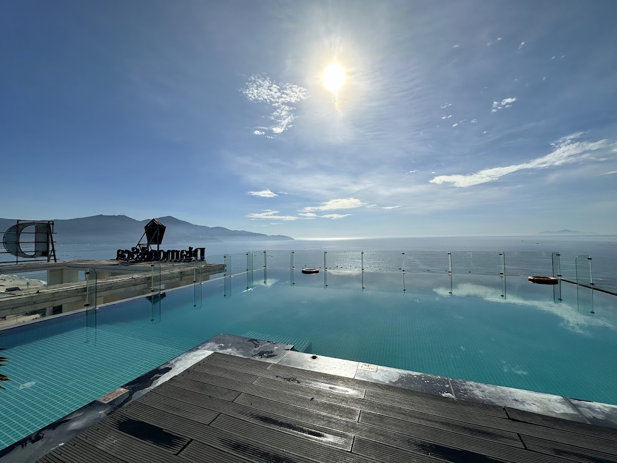 Canvas Danang Beach Hotel — фото 3