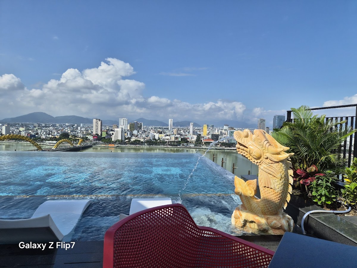 Caro Premium Danang Hotel — photo 3