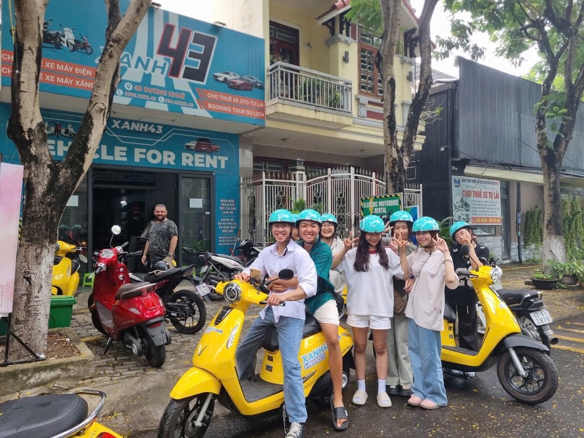 ELECTRIC MOTORBIKE RENTAL - XANH43 — photo 2