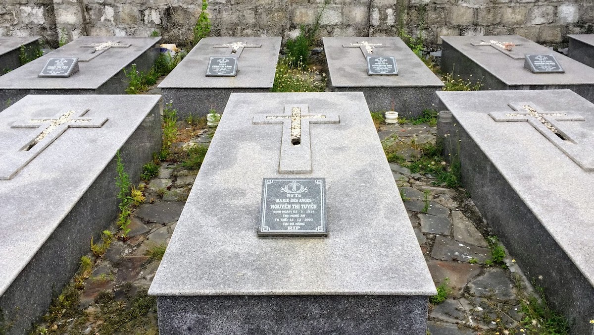 Graveyard — photo 3