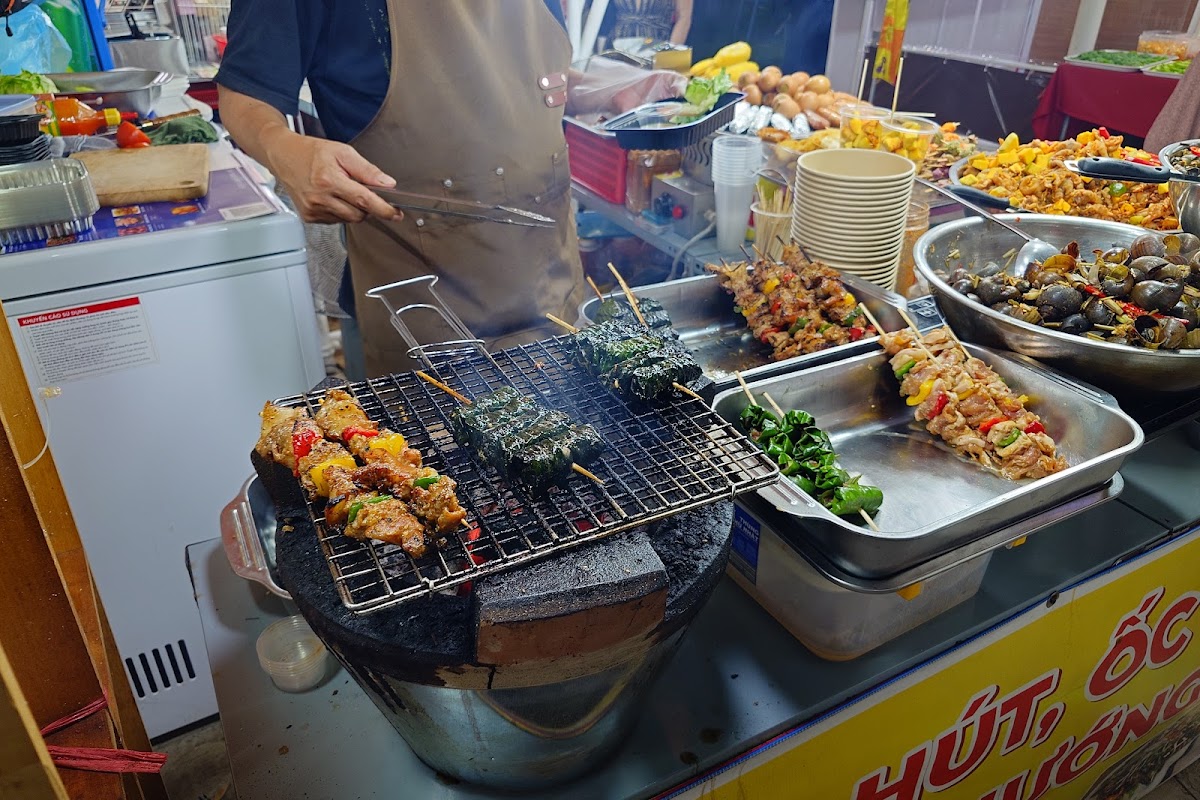 Chợ đêm Helio (Helio Night Market) — фото 2