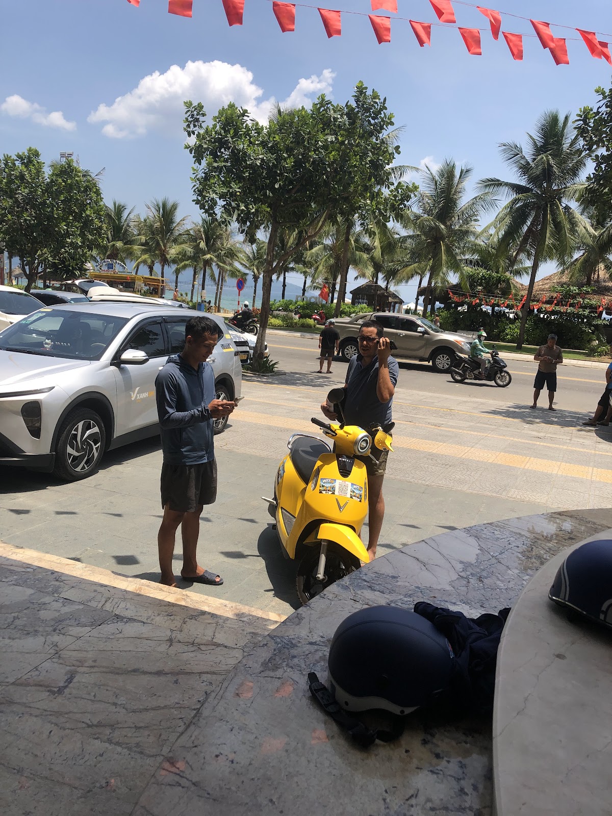 HTT GO Electric Motorbike Rental — photo 2