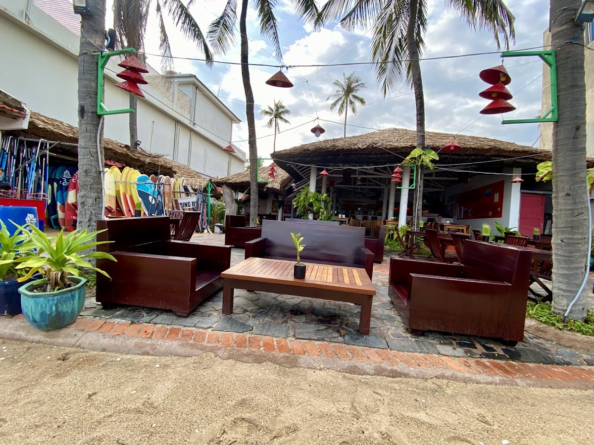 Jibes Beach Club