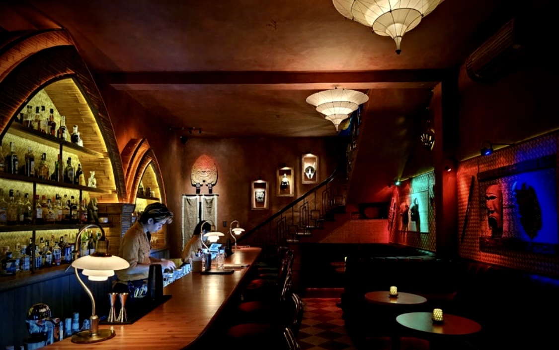 Makara Bar