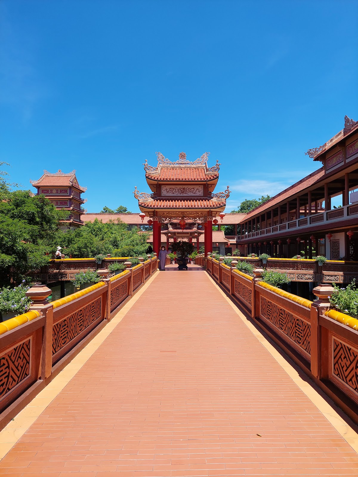 Nai Nam Pagoda