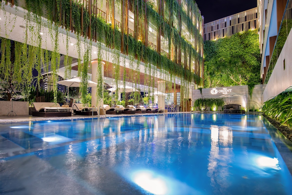 New Orient Hotel