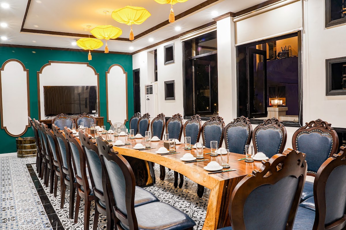 Ớt Xanh Restaurant