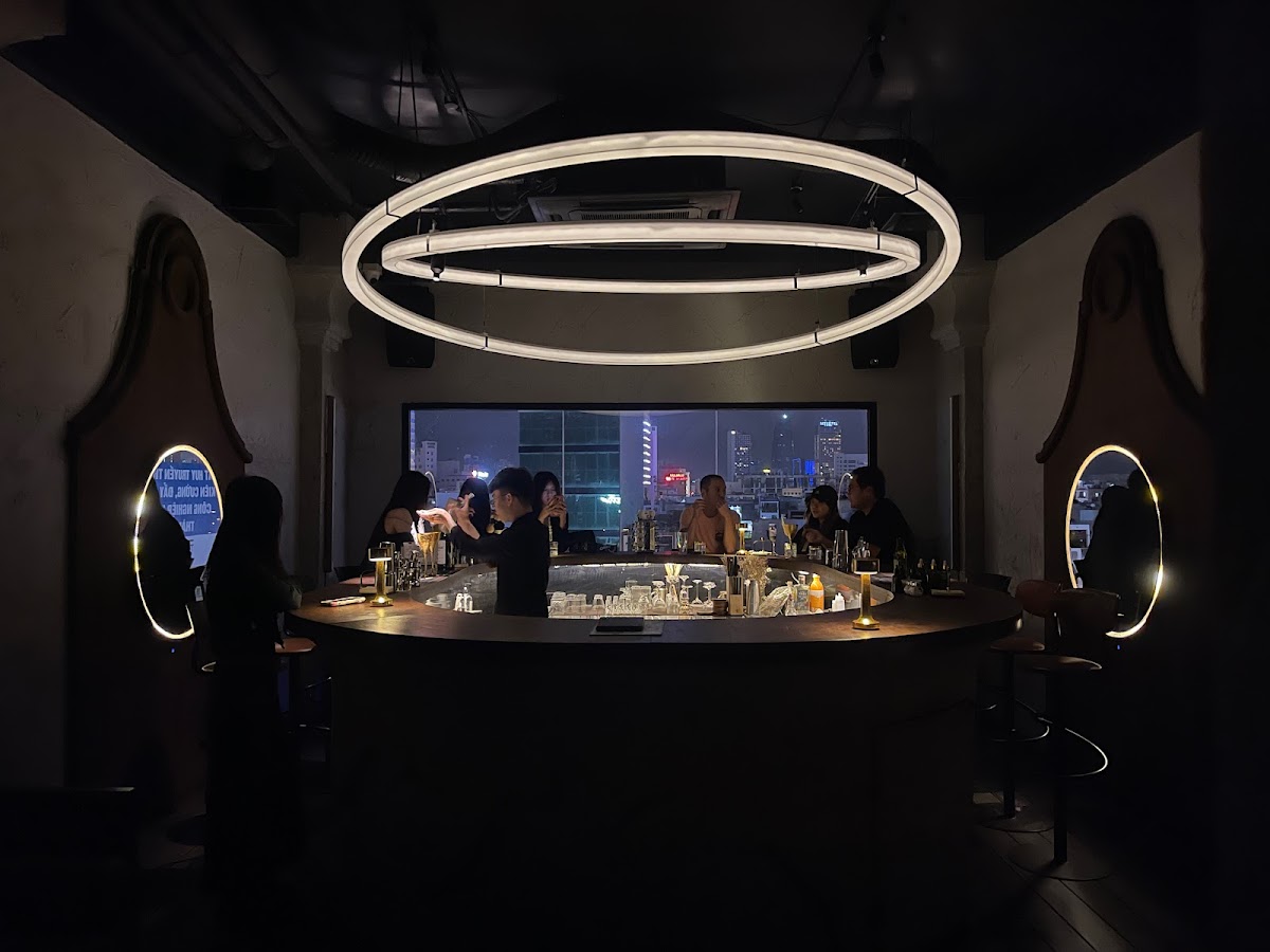 Pantheon Cocktail Bar