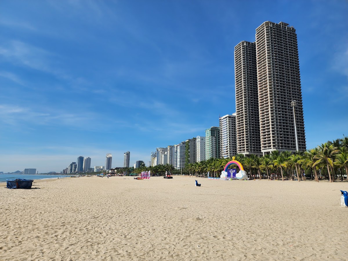 Bãi biển Phạm Văn Đồng — фото 3