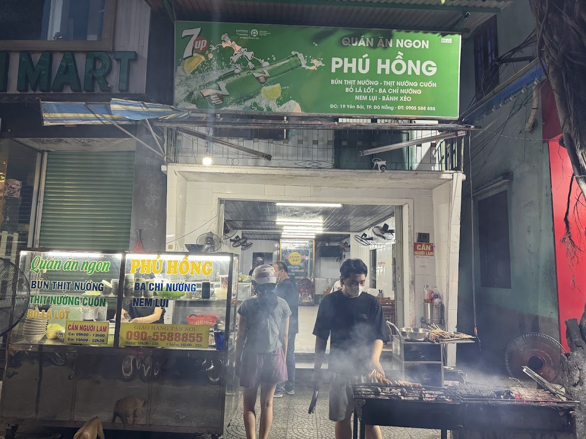 Quán Phú Hồng