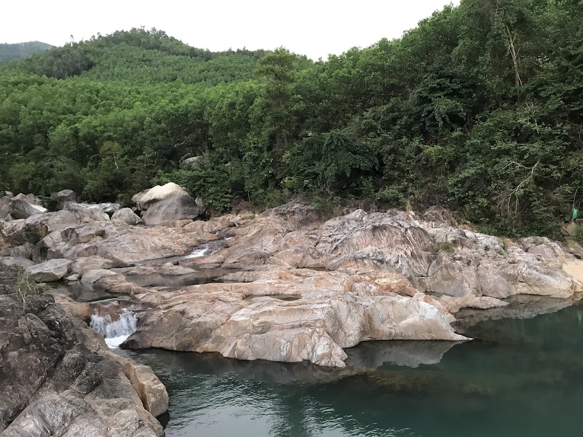 Suối Hoa Waterfall — фото 2