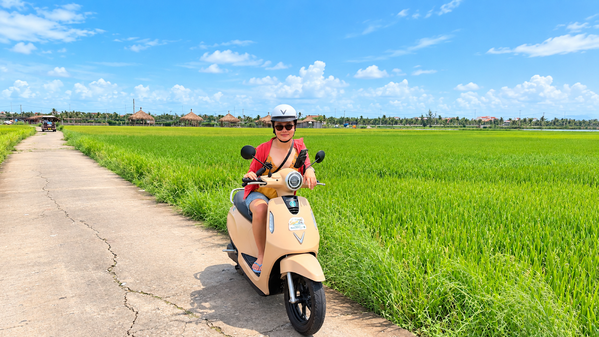 ELECTRIC MOTORBIKE RENTAL- Sunny eBike Hoi An