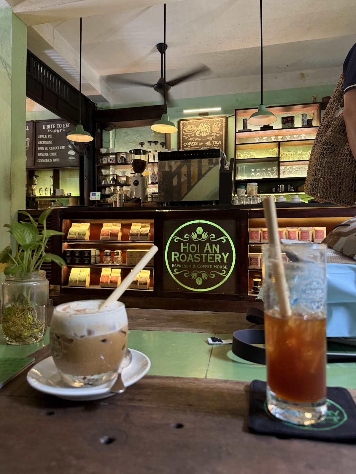 Hoi An Roastery — Japanese Bridge — фото 3