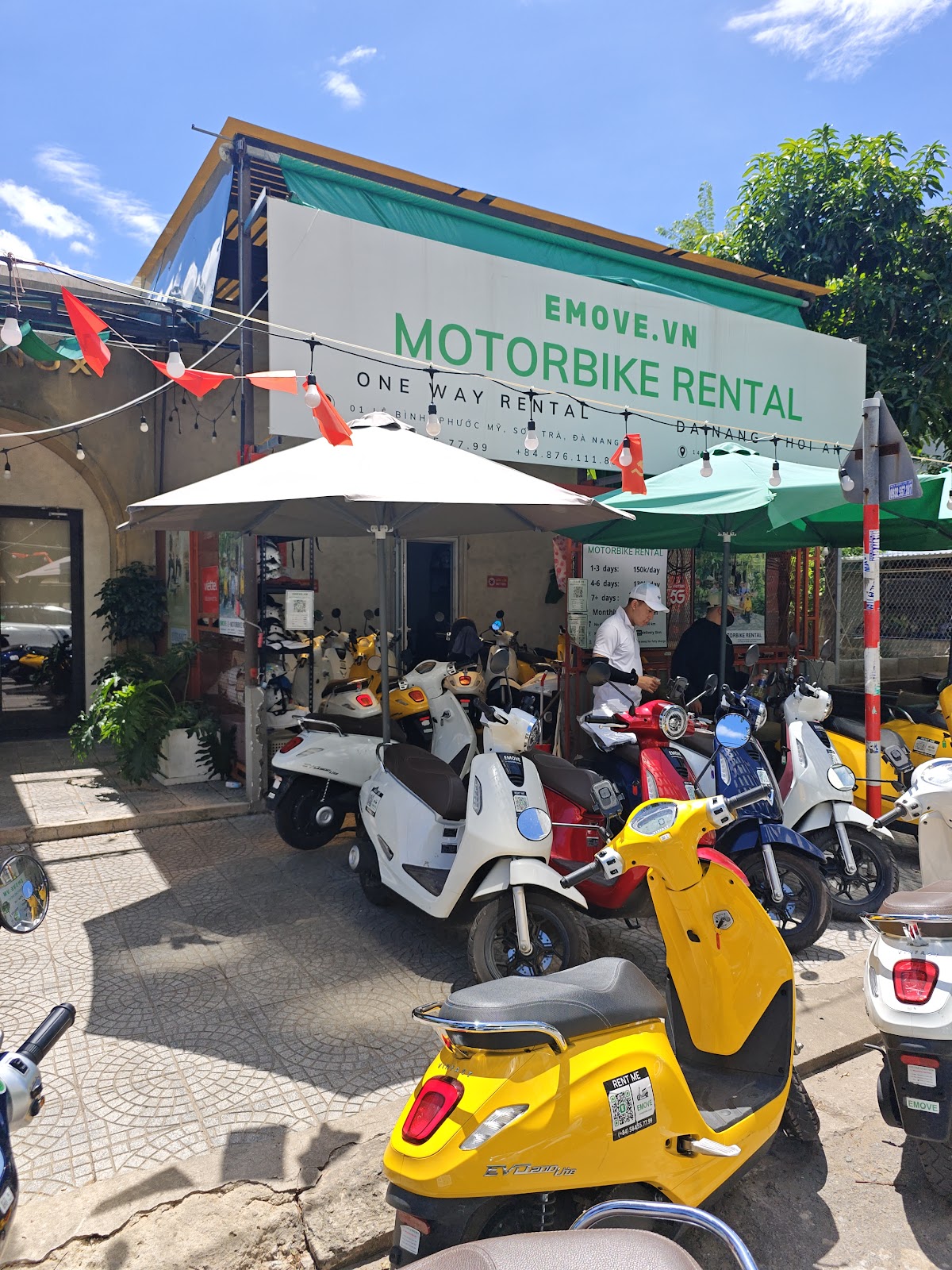 iziGo - ELECTRIC MOTORBIKE RENTAL (오토바이 대여 - 摩托车租赁) — фото 2