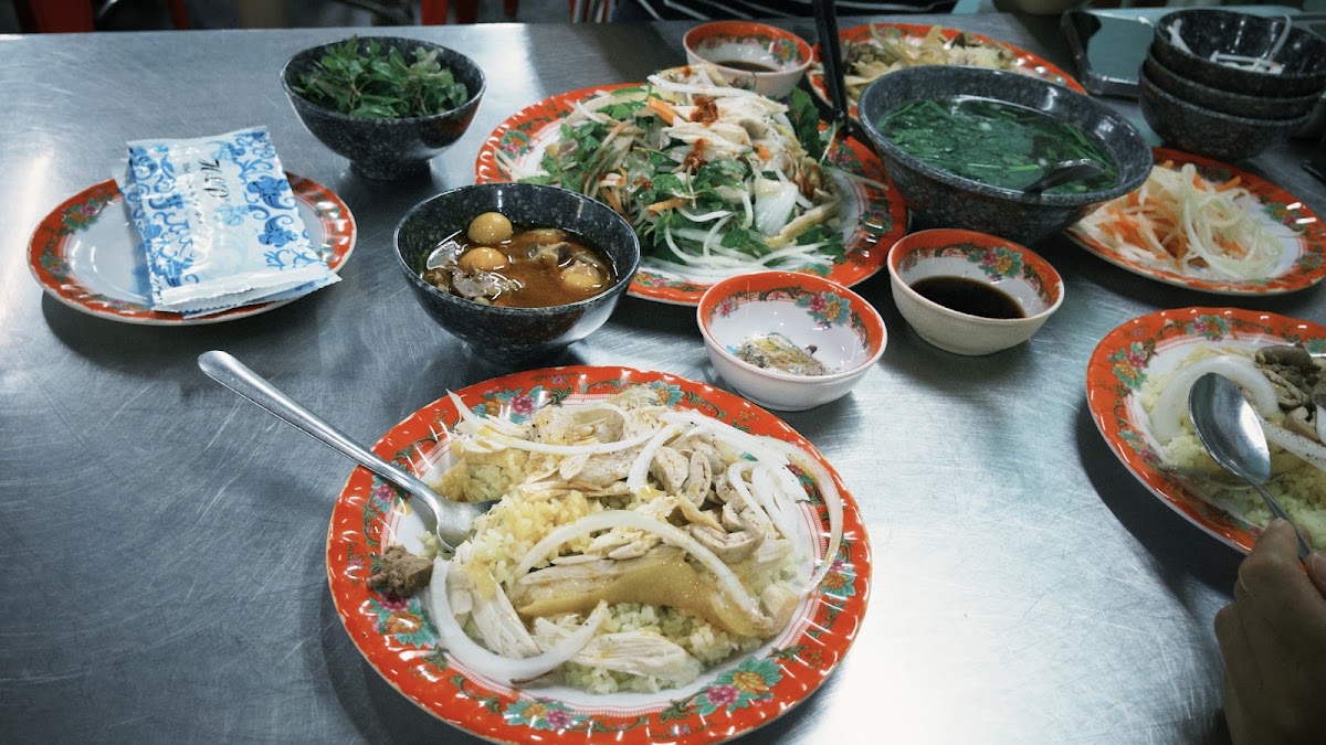 Quán Ăn Bà Buội (Cơm Gà) — фото 3