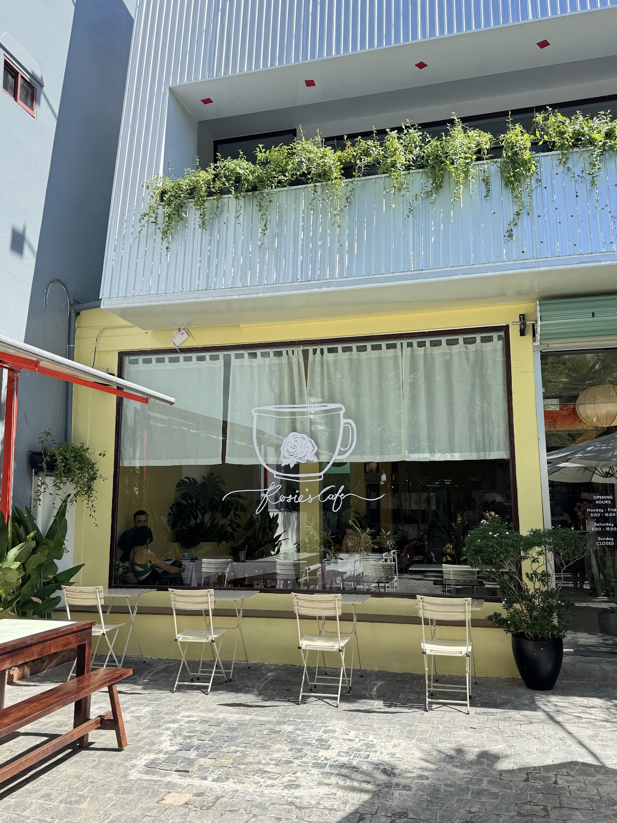 Rosie's Cafe