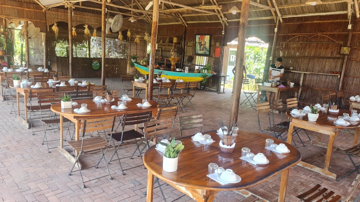 Trà Quế Vegetable Village